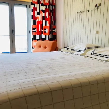 Apartamento T3 Duplex - Junto à *